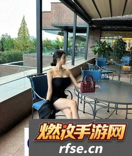 十九岁日本电影免费观看更新时间,网友直呼|青春不再,经典永存,快来一起回味那段时光吧!