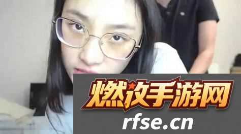 标题“三黑战斗刘玥闺蜜视频结局,平台|”
